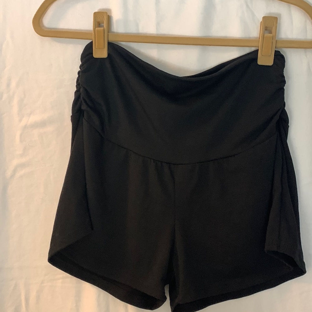 Pinkblush brand Black Maternity Shorts - Size Medium